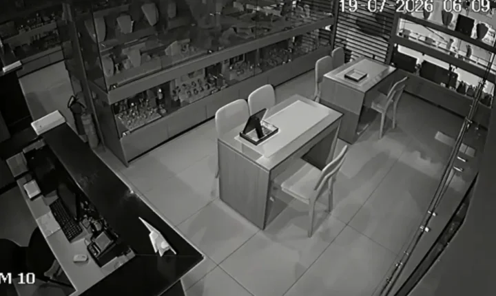 Furto de joias em shopping de Goiânia causa prejuízo de R$ 400 mil