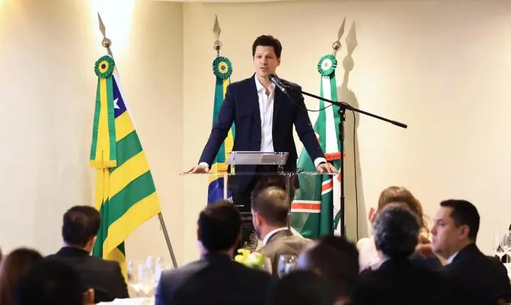 Daniel Vilela anuncia investimento de R$ 78 milhões para expansão do centro de inteligência artificial em Goiás