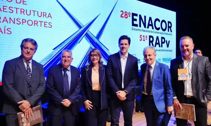 Daniel Vilela enfatiza a relevância de Goiás na infraestrutura rodoviária durante o Enacor 2026