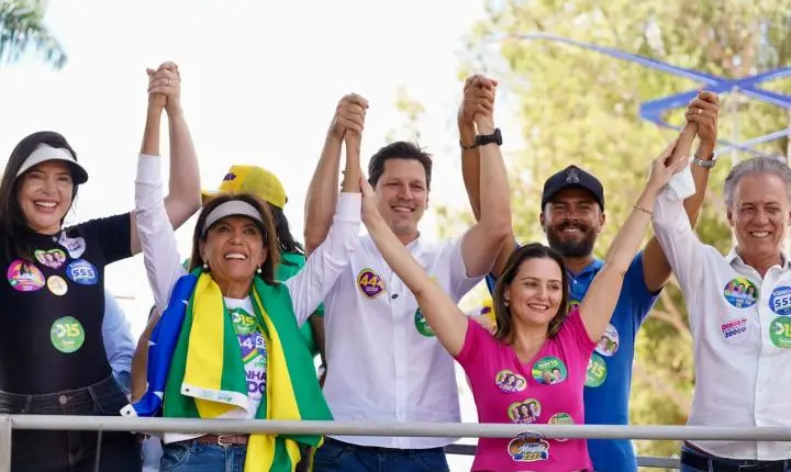 Daniel Vilela reúne 12 prefeitos em agenda política no Nordeste Goiano