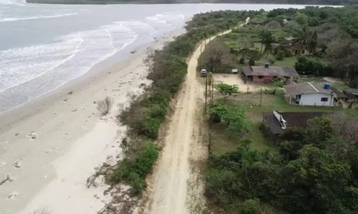 Litoral de São Paulo tem dezenas de praias impróprias para banho após chuvas
