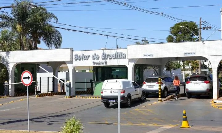 Defesa de Bolsonaro solicita prorrogação de prisão domiciliar ao STF