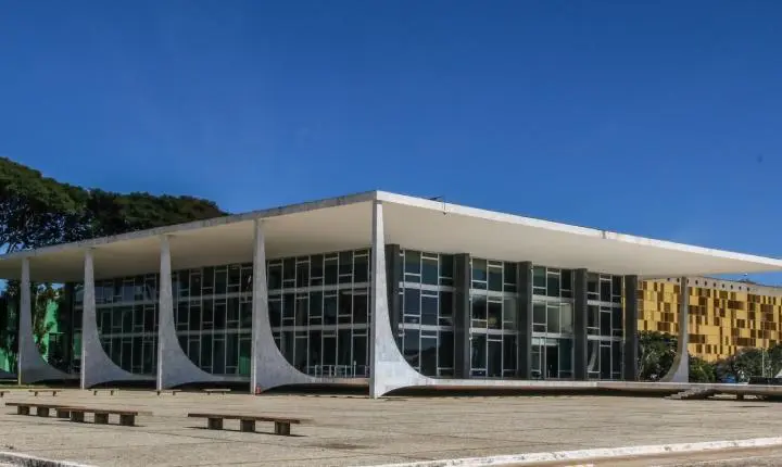 Emendas Pix na mira: Flávio Dino aciona PF após alerta do TCU sobre desvios