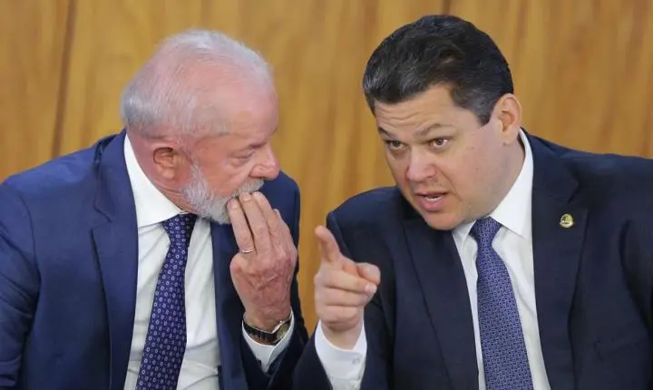 Senado define rito de votação para a PEC que propõe o fim da escala 6x1