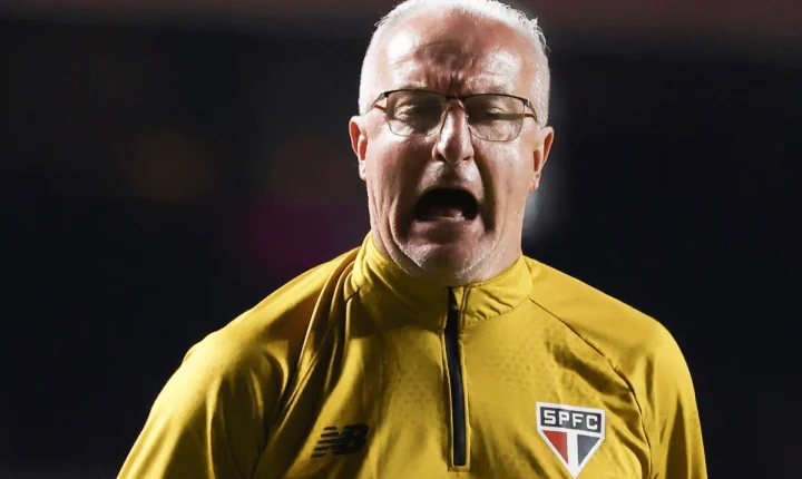 Dorival Júnior elogia entrega do São Paulo e cobra constância no Brasileirão