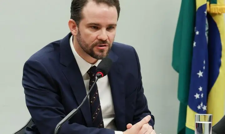 Durigan critica PEC de autonomia financeira do Banco Central por criar 'novo Poder'