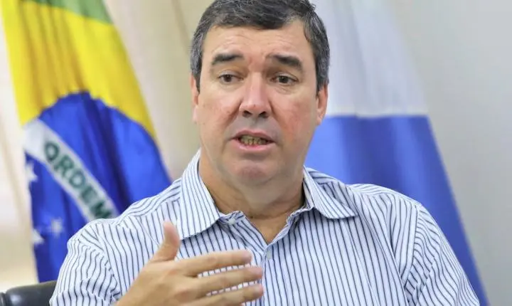 Eleições 2026: Eduardo Riedel garante reeleição no Mato Grosso do Sul
