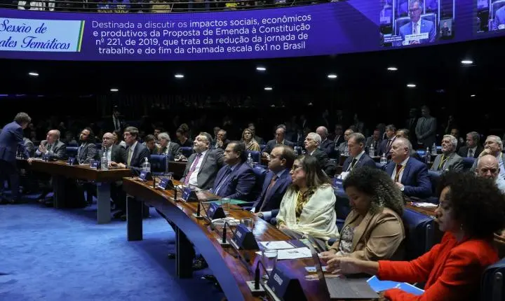 Empresários criticam PEC 6x1 no Senado; sindicatos e governo defendem redução da jornada de trabalho