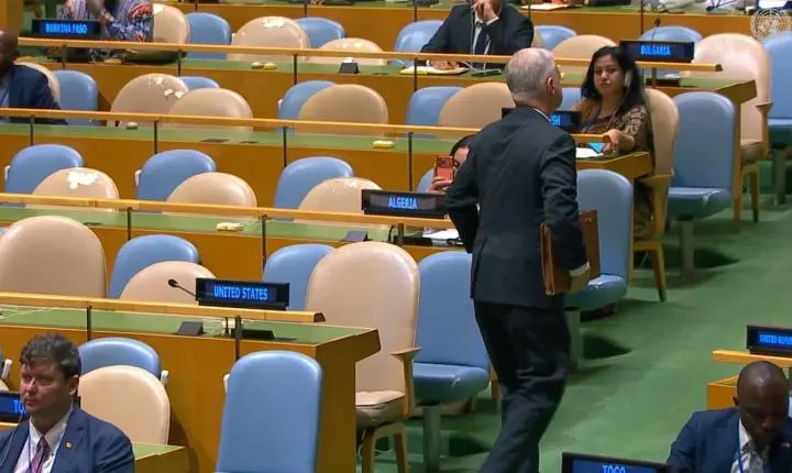 EUA deixam plenário da Assembleia Geral da ONU durante discurso do Irã