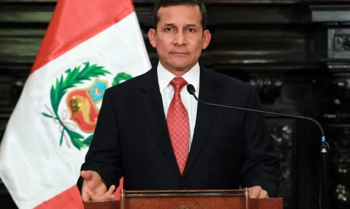 Ex-presidente do Peru recupera a liberdade após anulação de pena por corrupção