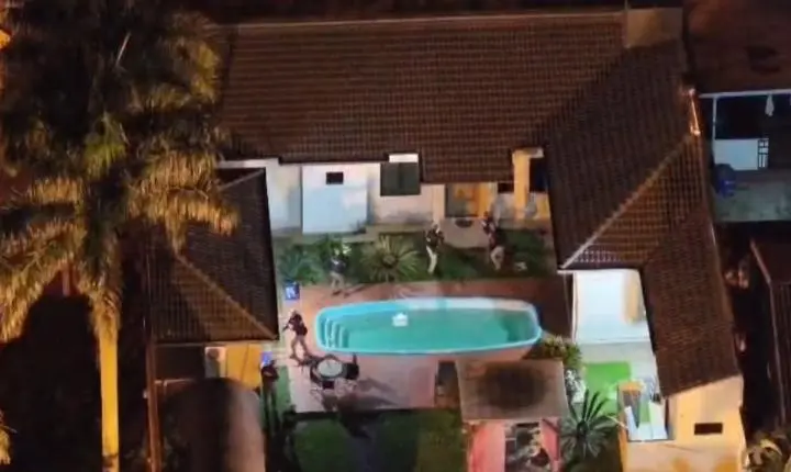 Mansão de luxo do conhecido Jiraiya das bombas é alvo de operação policial