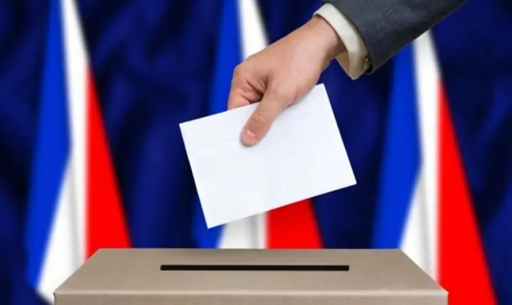 Extrema direita avança no Senado da França e bate recorde de cadeiras