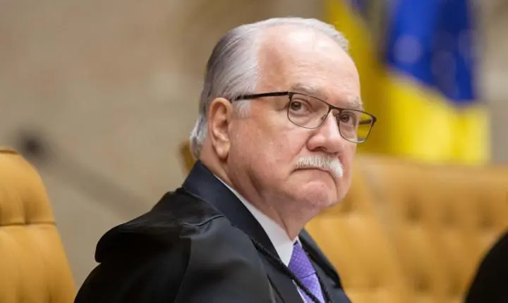 Fachin nega pedido de Moraes e adia julgamento no STF sobre Mendonça