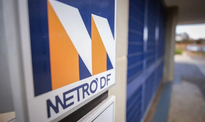 Falha na sinalização do Metrô-DF provoca atraso na abertura das estações