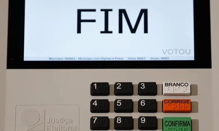 Federação PSOL-Rede confirma apoio oficial à candidatura de Lula