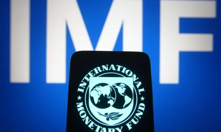 FMI reduz projeção do PIB do Brasil para 2,2% em 2026
