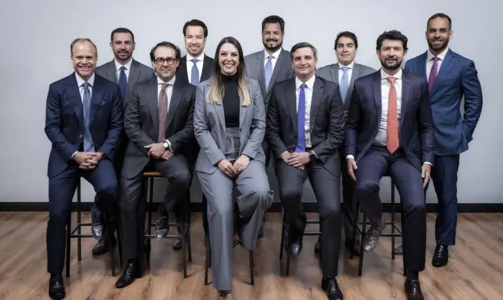 Escritório GMPR Advogados celebra 20 anos com palestra de Fernando Schüler sobre ética