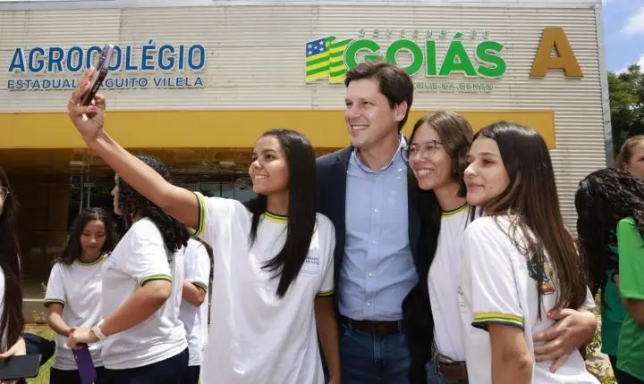 Goiás alcança menor taxa de analfabetismo histórico e impulsiona conclusão da educação básica