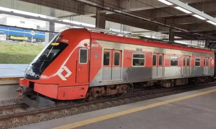 Greve da CPTM continua em São Paulo após sindicato recusar proposta do governo