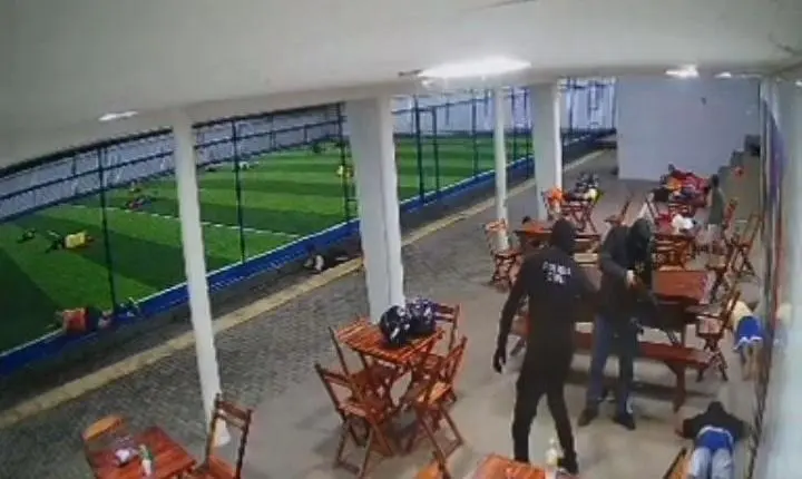 Polícia investiga homicídio em Vitória de Santo Antão após execução em campo