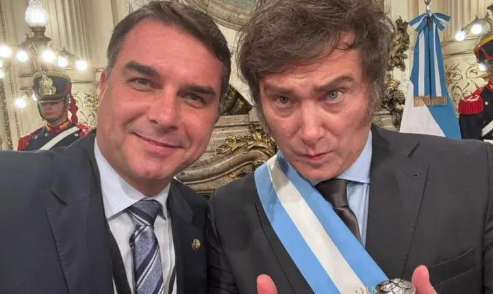 Inteligência Artificial: Flávio Bolsonaro voa com Javier Milei em vídeo