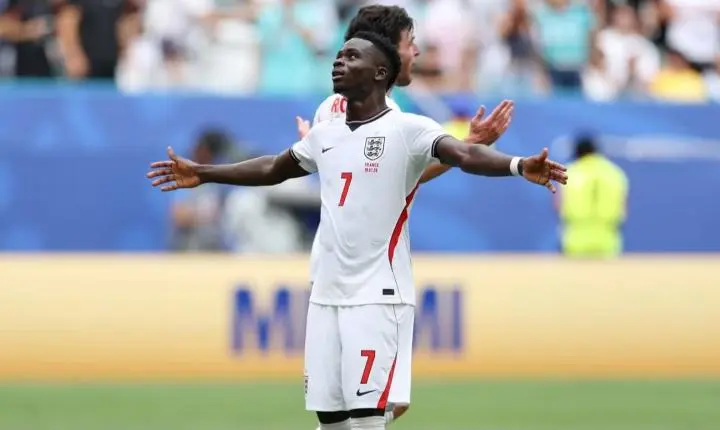 Inglaterra conquista terceiro lugar na Copa do Mundo em jogo com recorde de gols