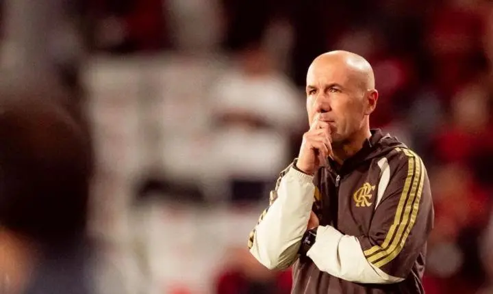 Após empate do Flamengo, Leonardo Jardim cobra mais agressividade