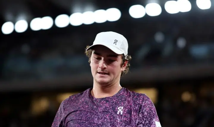 Nova lesão de João Fonseca força desistência no Masters de Cincinnati em 2026