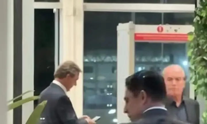 Empresários e bilionários deixam Brasília em jatinhos após jantar com Lula