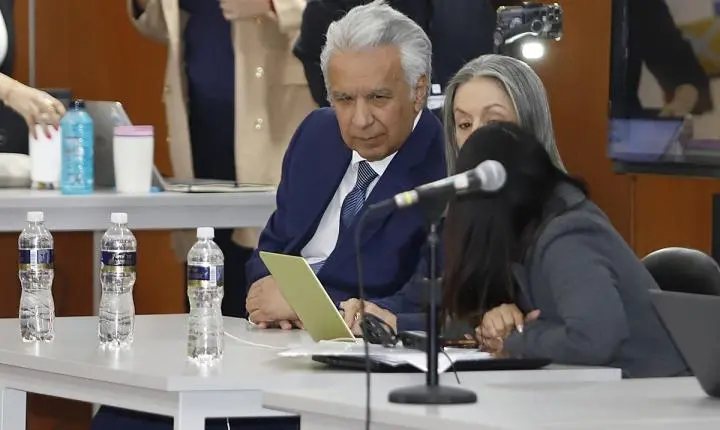 Justiça do Equador condena Lenín Moreno por corrupção em caso hidrelétrica