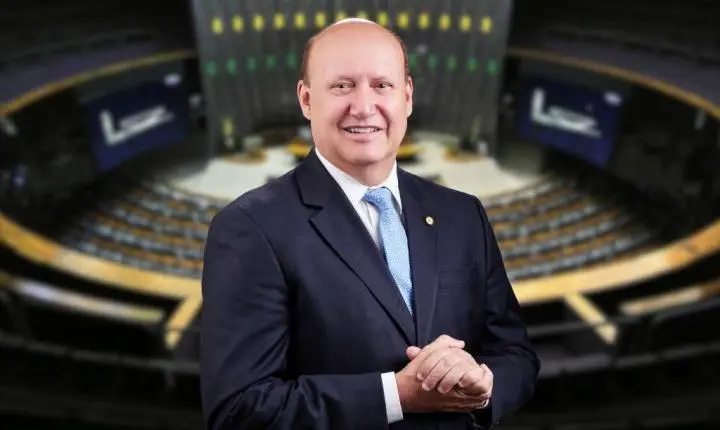TRE-GO defere candidatura de Célio Silveira para as eleições de 2026