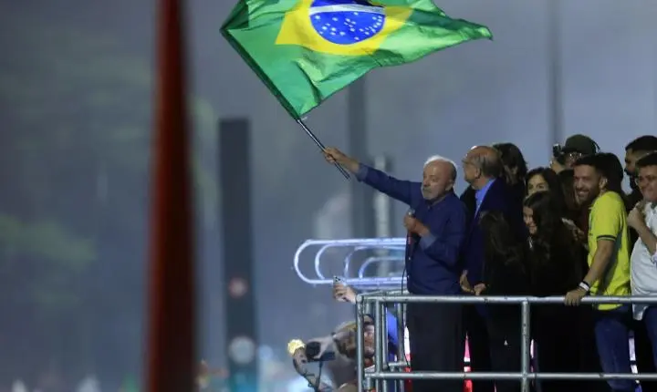 Líderes internacionais celebram a reeleição de Lula após o segundo turno