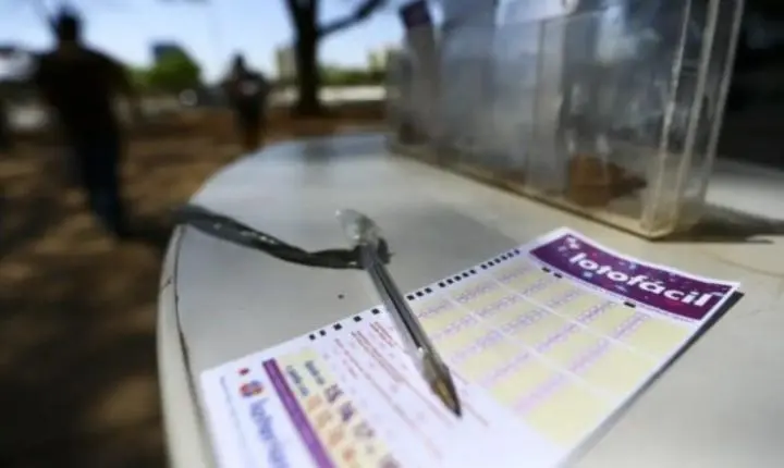 Sorteio da Lotofácil 3766 premia três apostas com R$ 2 milhões