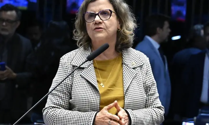 Lula indica Teresa Leitão para a liderança do governo no Senado