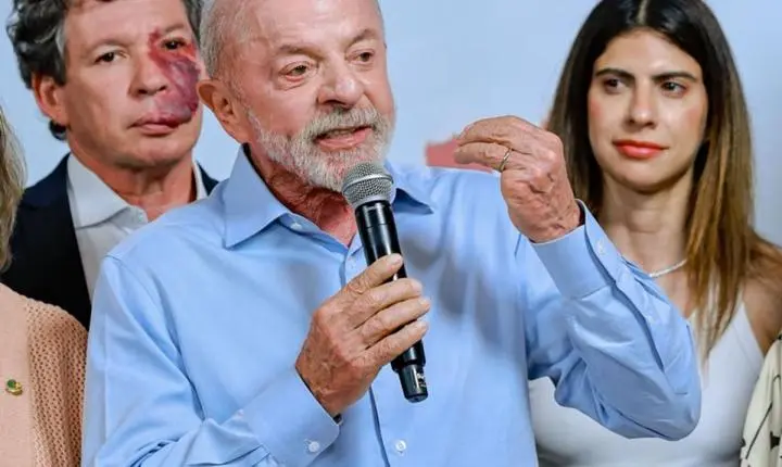 Lula acusa Flávio de tentar acabar com o Bolsa Família em novo vídeo
