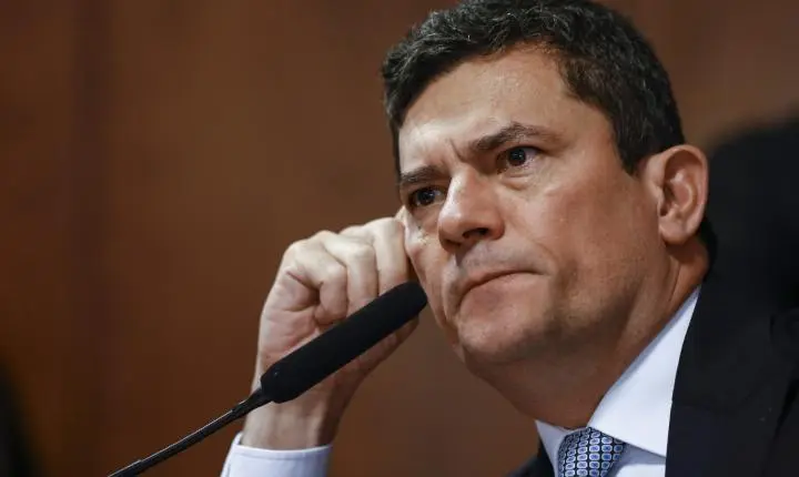 Sergio Moro afirma que Lula foi omisso em troca na Polícia Federal