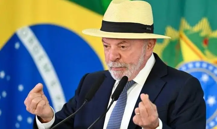 Lula promete enfrentar Congresso sobre emendas e critica fundo partidário em São Paulo