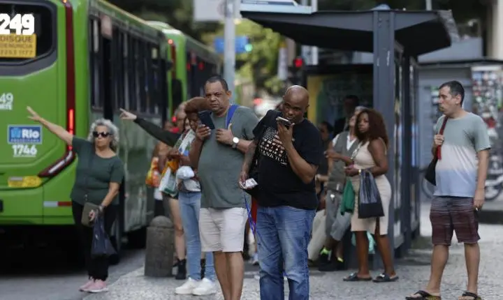 Lula sanciona o Marco Legal do Transporte Público Coletivo visando a modernização do setor