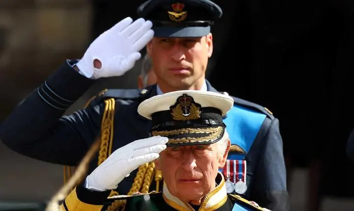 Príncipe William supera fortuna do rei Charles III, atingindo R$ 8,2 bilhões