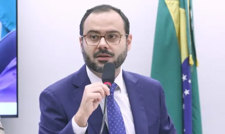 Ministro defende teto de R$ 140 mil para MEI; empresários pedem reajuste do Simples Nacional