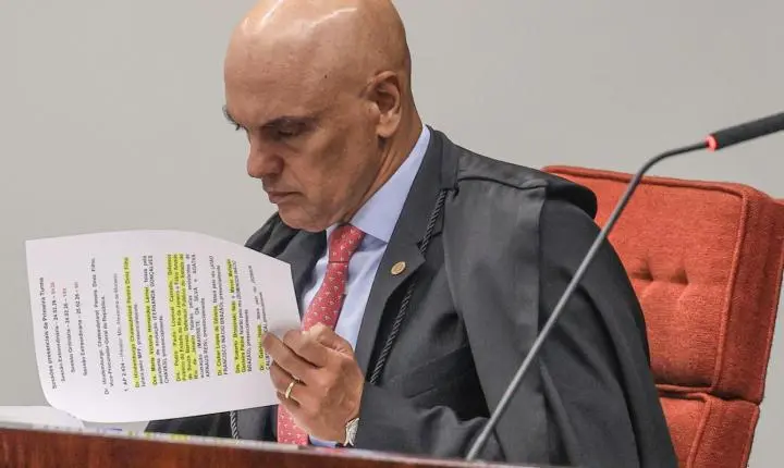 Moraes exige que o governo brasileiro atue na extradição de Zambelli