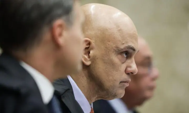 Alexandre de Moraes pede nova retirada de sigilo antes de julgamento no STF