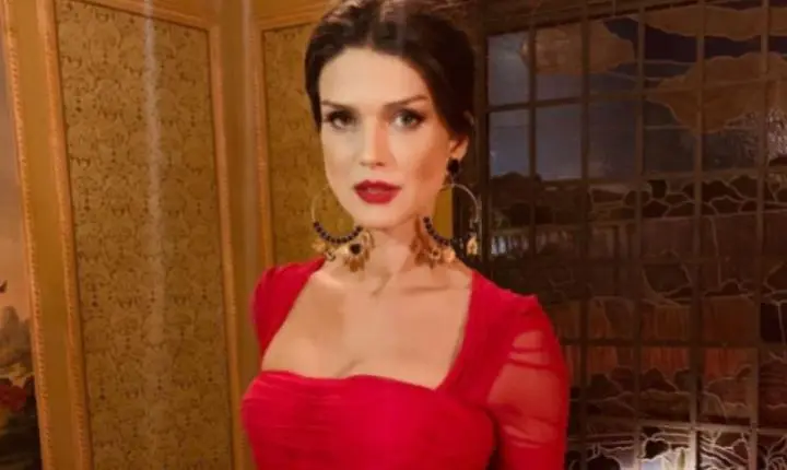 Morre a cantora Karina Zeviani, ex-participante do The Voice Brasil