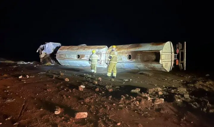 Motorista morre em acidente com caminhão de etanol na GO-320