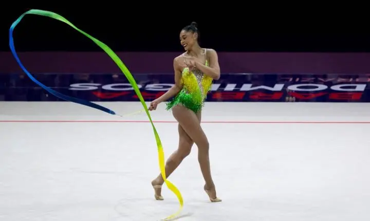 Mundial de Ginástica Rítmica: Babi Domingos fica na última posição da final