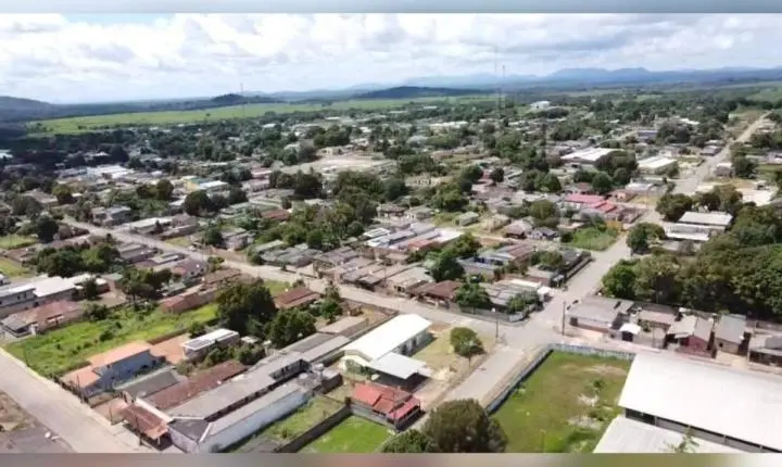 Município de Iracema pagou 32% a mais por ambulâncias com emendas Pix