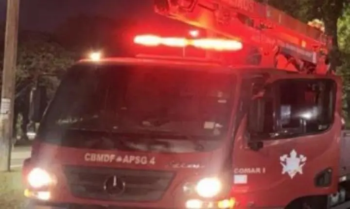 Acidente de ônibus na BR-020 deixa motorista ferido em Sobradinho