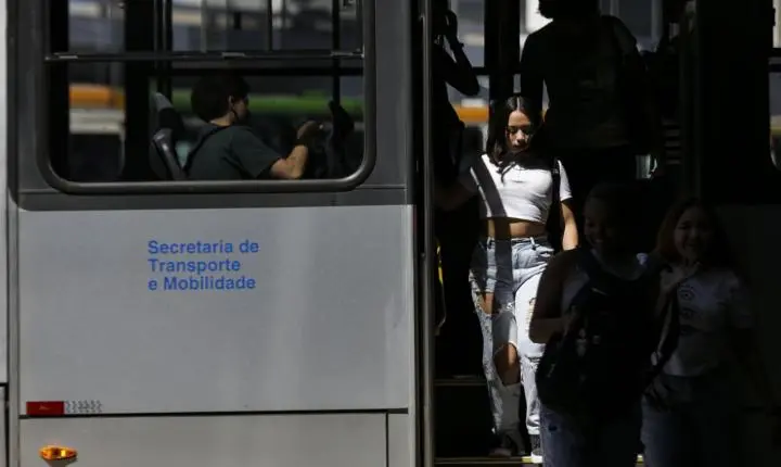 Ônibus do Rio de Janeiro receberão treinamento contra assédio