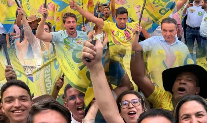 Pábio Mossoró oficializa candidatura a deputado estadual em convenção partidária