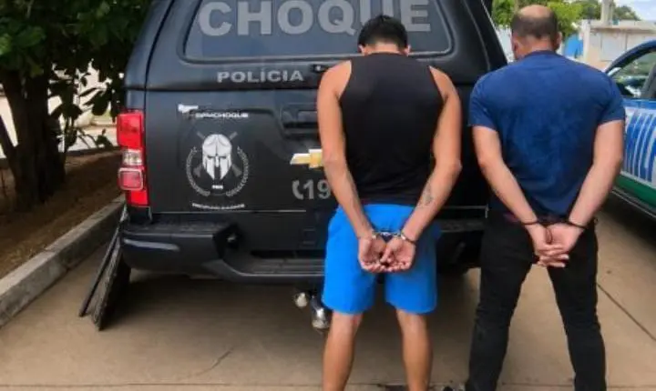Pai e filho são presos suspeitos de homicídio após ataque em feira